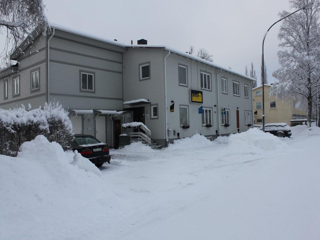 Hotell Zlafen Bed&Breakfast Karlskoga Exterior foto